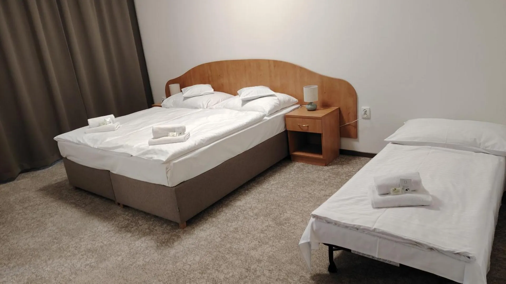 ***  פראג Hotel Legie צ'כיה