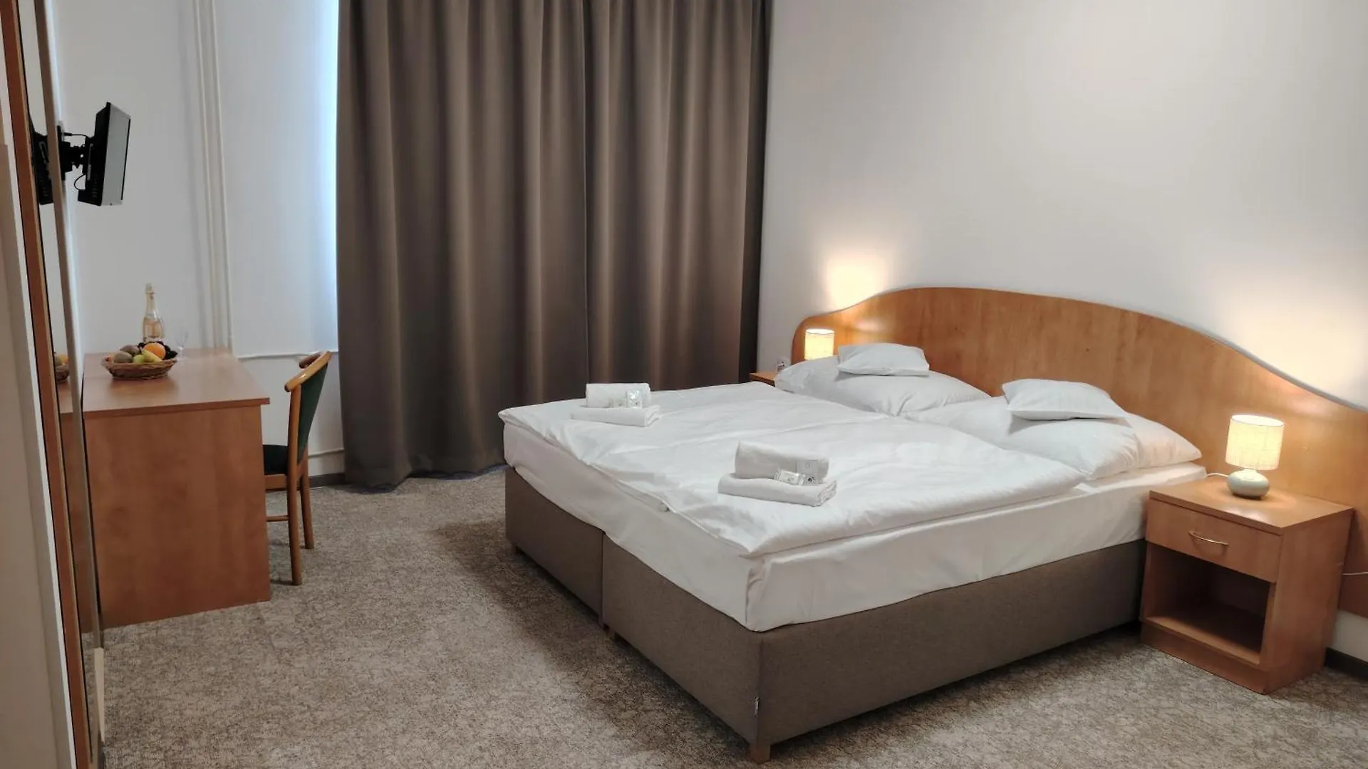 Hotel Legie Praha 3*,