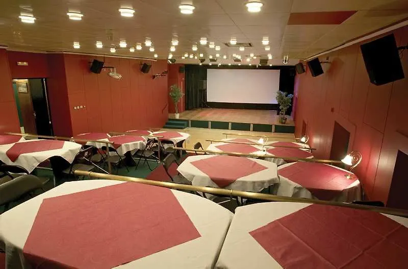 פראג Hotel Legie