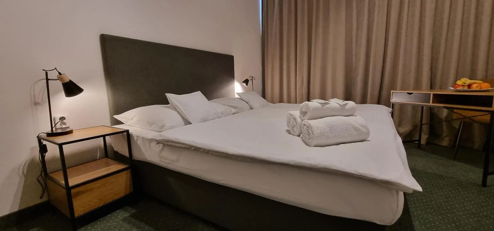 Hotel Legie Prague 3*,